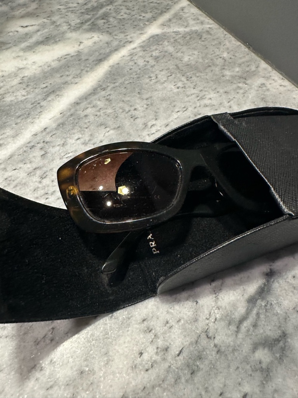 Prada women sunglasses, cat eye, black brown with gradient lens, authentic! - Picture 7 of 11